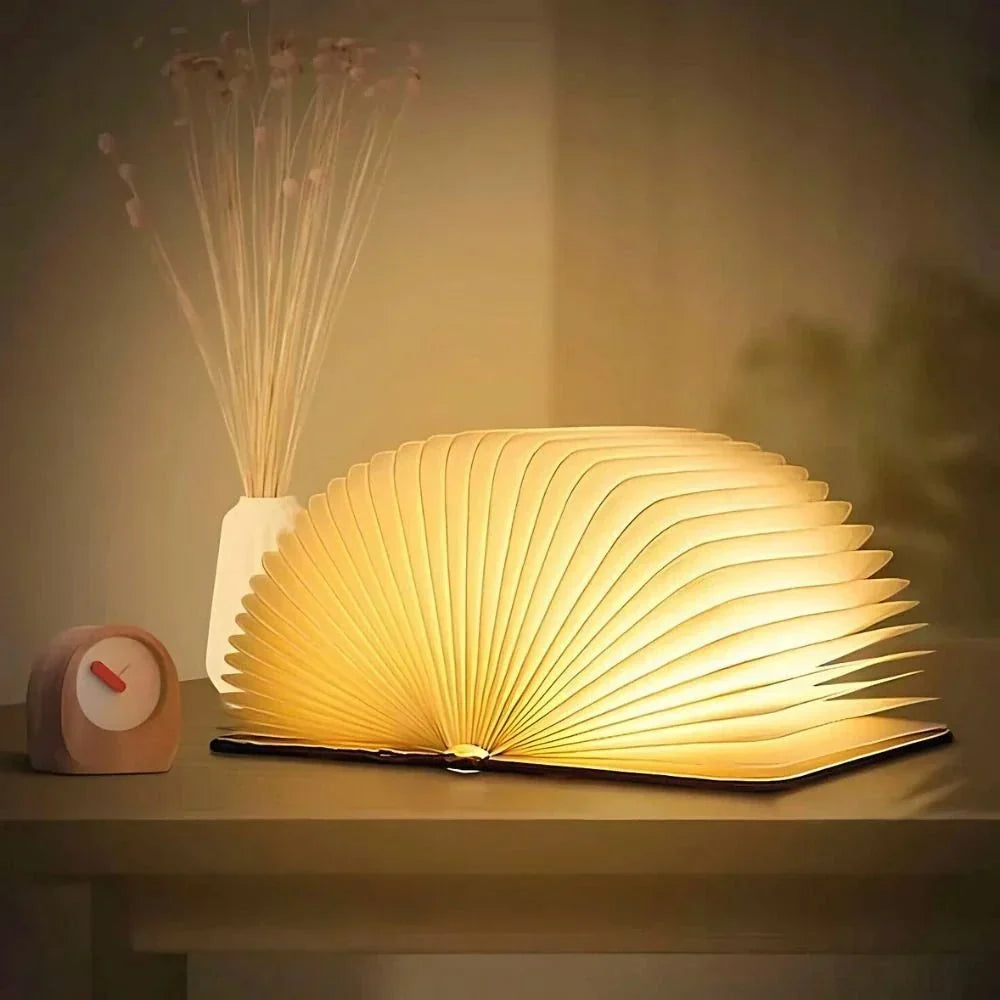 Boek folding book lamp, front view